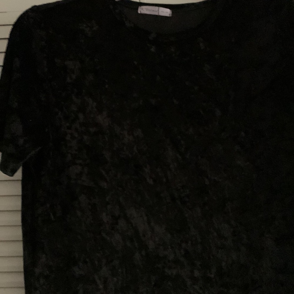 Black Top - Picture 3 of 4